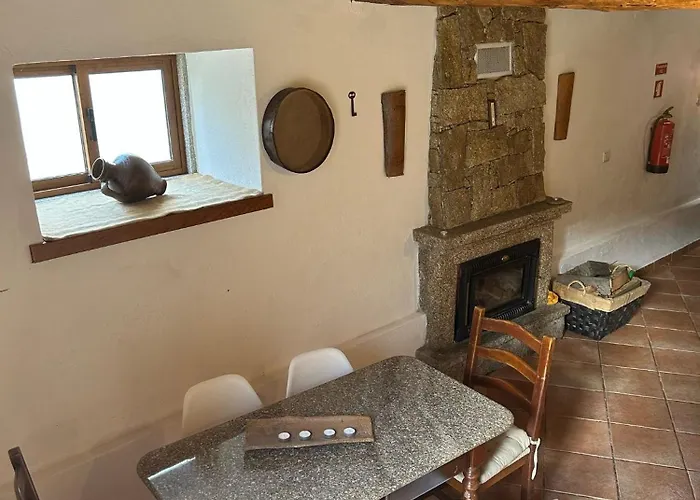 Casa Da Cantarinha *